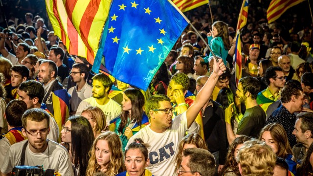 Catalan separatists win election and claim it as yes vote for breakaway, Catalonia