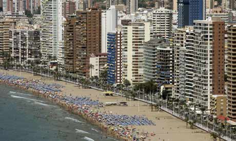 Six reasons why mass tourism is unsustainable | Guardian Sustainable ...