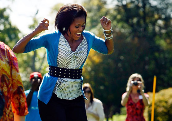 Michelle Obama: Michelle Obama jump ropes 'Double Dutch'