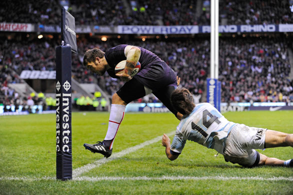 England v Argentina: Matt Banahan scores the only try of the game