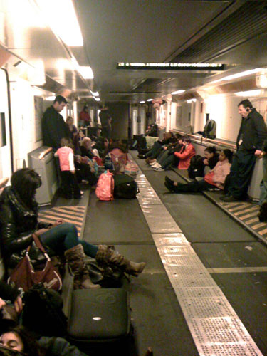 Eurostar delays: Eurostar passengers who were stranded after their train broke down