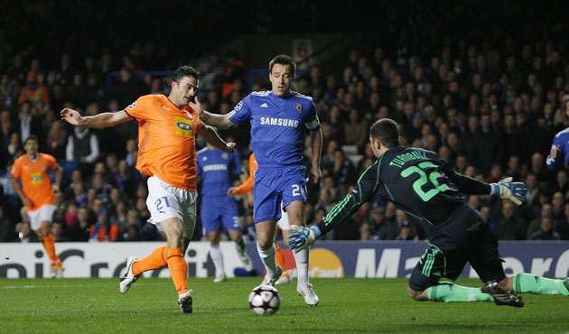 United & Chelsea: Marcin Zewlakow opens the scoring and gives Apoel the lead