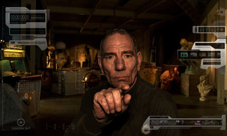 Pete-Postlethwaite-in-Age-002.jpg