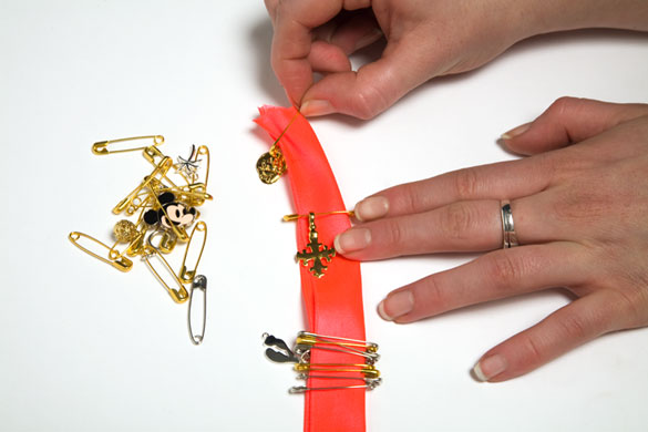 Gallery How to make: Jade Jagger bracelet