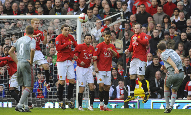 Man Utd v Liverpool: Fabio Aurelio scores the 3rd Liverpool goal