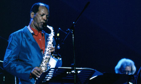 http://static.guim.co.uk/sys-images/Guardian/Pix/pictures/2009/3/27/1238168506154/Ornette-Coleman-playing-s-003.jpg