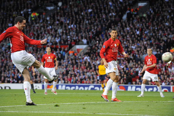 Man Utd v Arsenal: O'shea scores