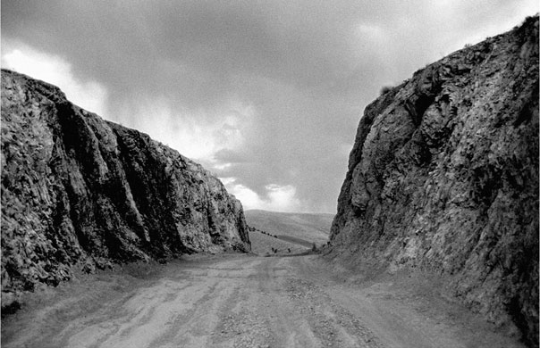 Abbas Kiarostami: ABBAS KIAROSTAMI ROADS (34) 1989 C PRINT