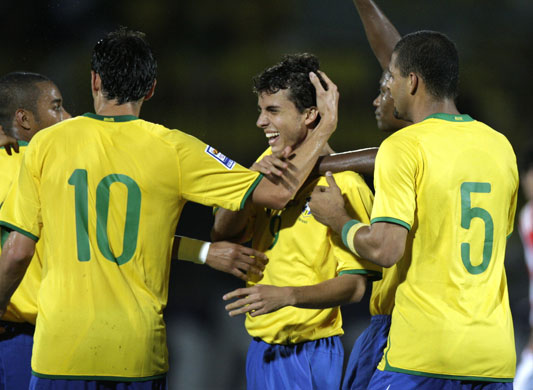 Replacements for Ronaldo: Brazil's Nilmar