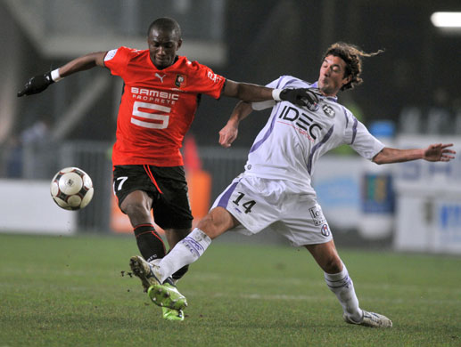 Top transfer targets: Rennes' midfielder Stephane Mbia (L)