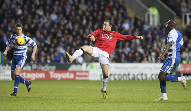 Wayne Rooney Top Ten: Rooney flicks the ball into the net against Reading