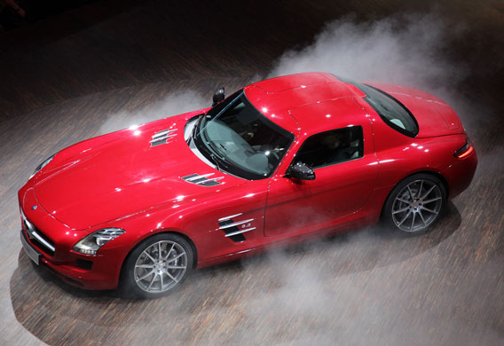 Frankfurt motor show: The new Mercedes SLS AMG is presented