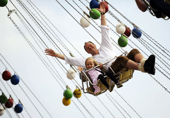 Oktoberfest in Munich : Oktoberfest starts in Munich 