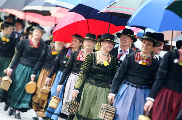 Oktoberfest in Munich : Oktoberfest starts in Munich 