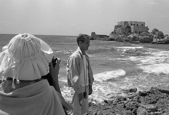 Paul Newman: Paul Newman at the beach