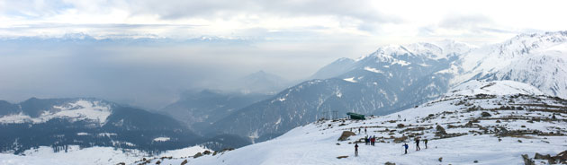 Kashmir: Skiing in Kashmir