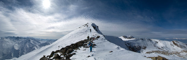Kashmir: Skiing in Kashmir