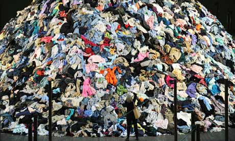 pile-of-clothes-006.jpg
