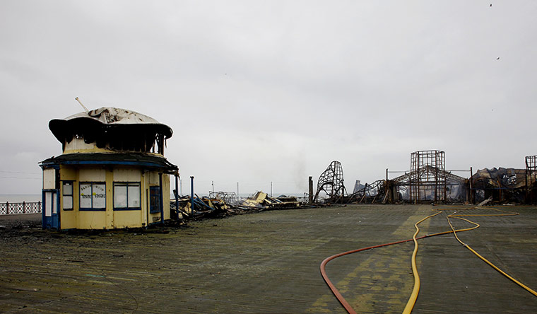 Hastings pier: Hastings Pier after being destroyed by fire