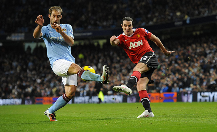 Man City v Man Utd: O'Shea has a shot stopped by Zabaleta