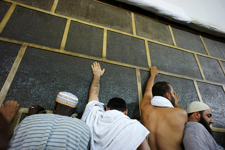 Hajj In Mecca: Muslim pilgrims reach to touch the Kaaba in Mecca