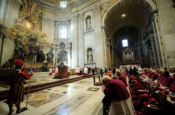 Pope-Benedict-XVI-celebra-017.jpg