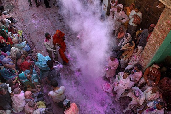 lathmar holi: Lathmar Holi in Barsana, India