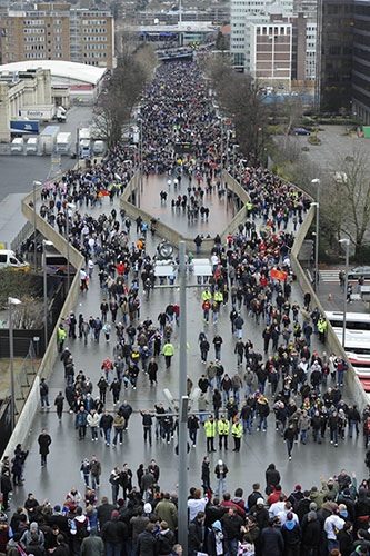 Carling Cup Final: 14:15 Fans stroll up Wembley Way