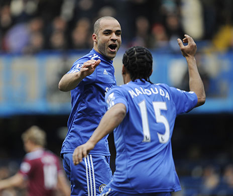 Chelsea v West Ham: Alex celebrates his goal with Florent Malouda who supplied the cross