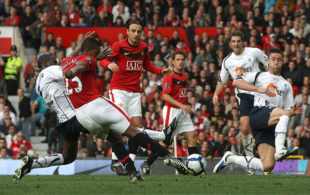 Title race gallery: Valencia scores for Manchester United against Bolton Wanderers