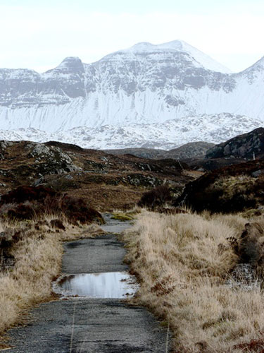 Book Review: The Lie Of The Land by Ian Vince, geological history of British landscape
