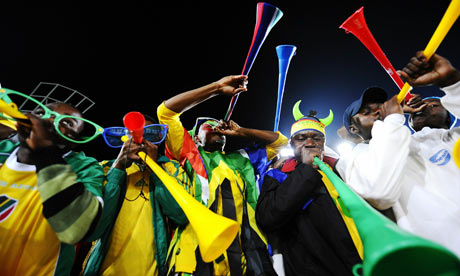 South-African-fans-play-v-006.jpg