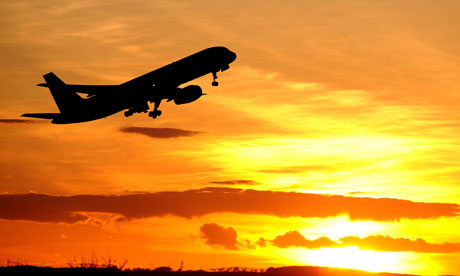 Airplane-flying-in-sunset-006.jpg