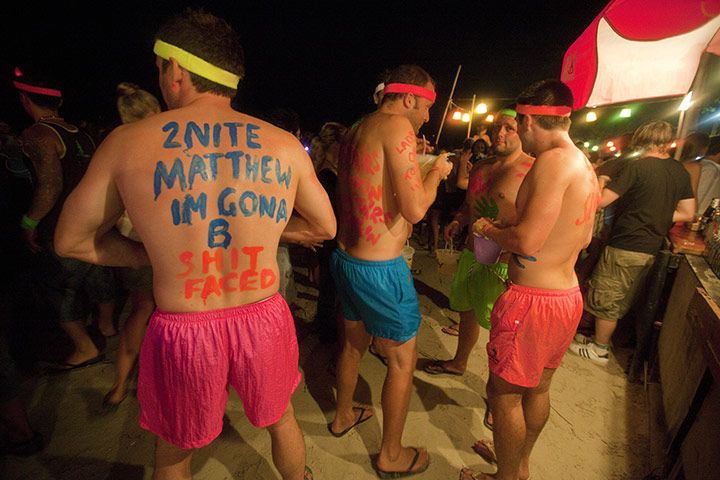 Gap Year: The Full Moon party in Koh Phangan, Thailand