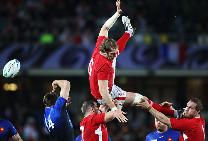 Wales v France RWC Semi: Alun Wyn Jones drops a lineout 