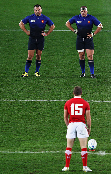 Wales v France RWC Semi: Leigh Halfpenny lines up a penalty