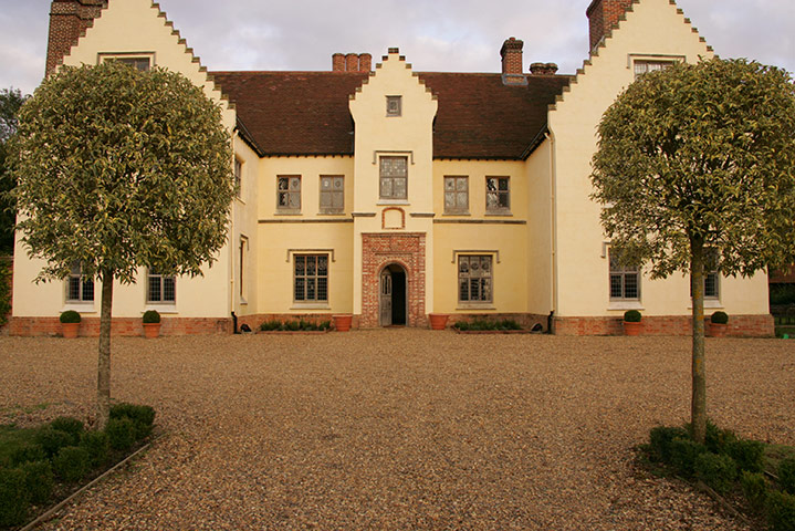Christmas cottages: Felmingham Hall, Norfolk
