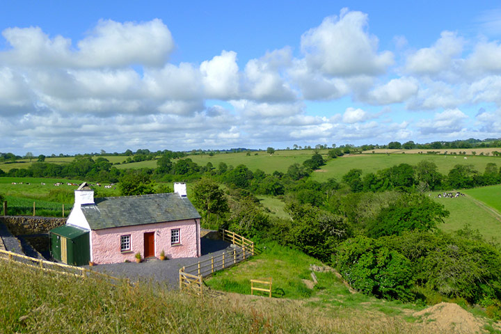 Christmas cottages: Cwm cottage, Pembrokeshire