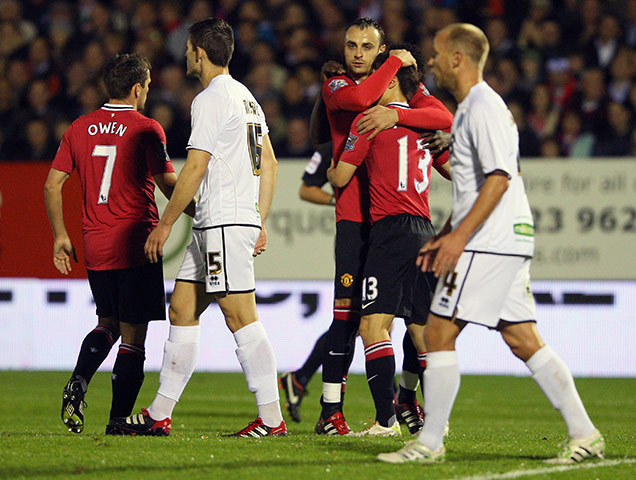 carling cup: Aldershot Town v Manchester United - Carling Cup Fourth Round