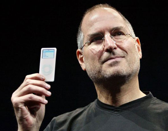 steve jobs dies: 7 September 2005: Steve Jobs introduces the iPod nano