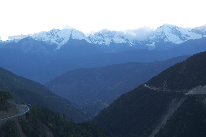 Travel: Meili Snow Mountain range