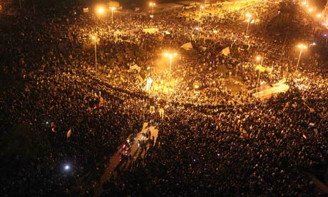 http://static.guim.co.uk/sys-images/Guardian/Pix/pictures/2011/11/22/1321920348473/Protesters-in-Tahrir-Squa-007.jpg