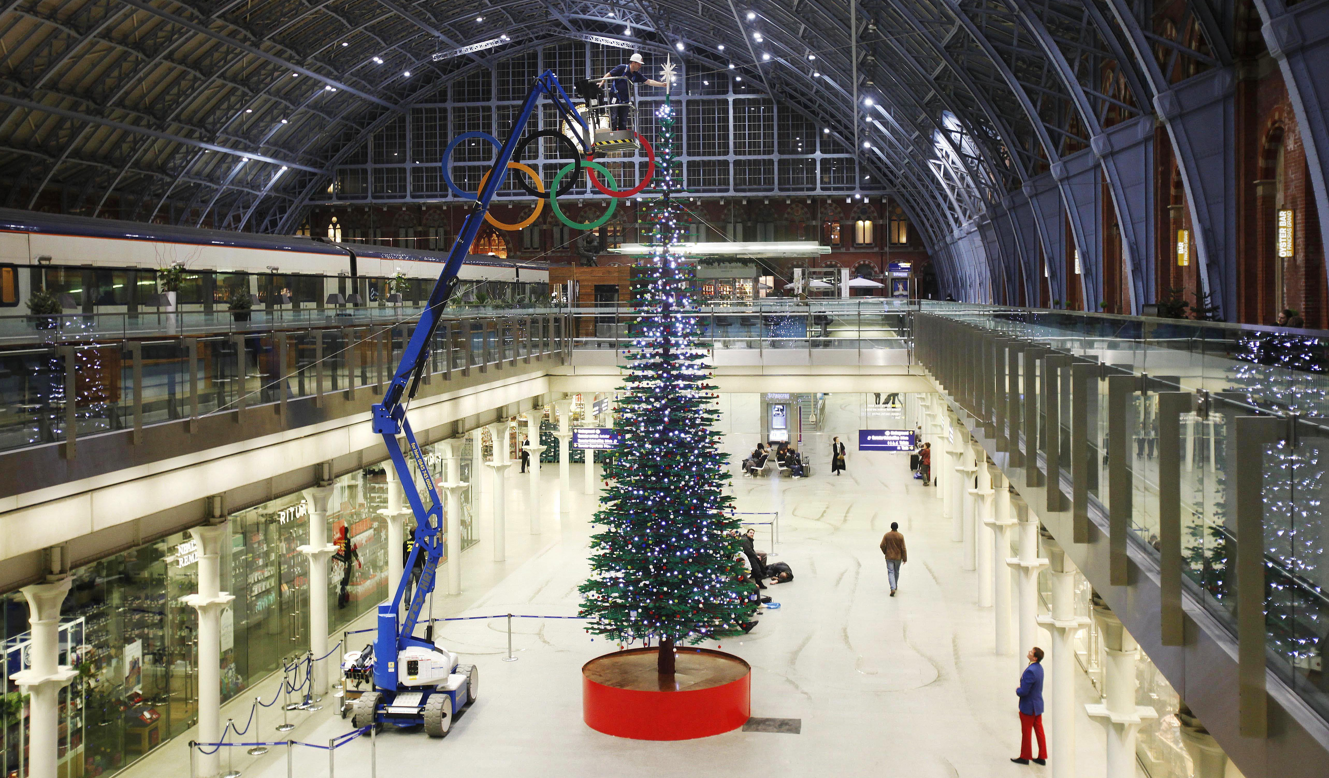 st pancras lego