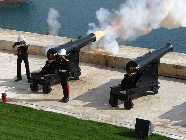 Been there gallery Dec 11: Malta, cannon