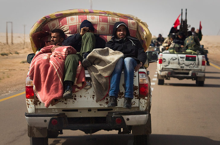 Libyan-rebels-on-the-road-055.jpg