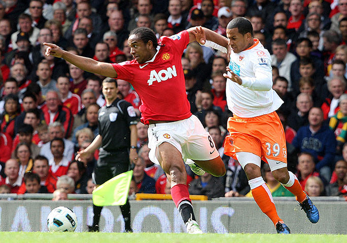 sport6: Manchester United v Blackpool - Premier League