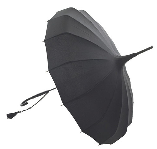 Travel: Lisbeth Dahl pagoda umbrella