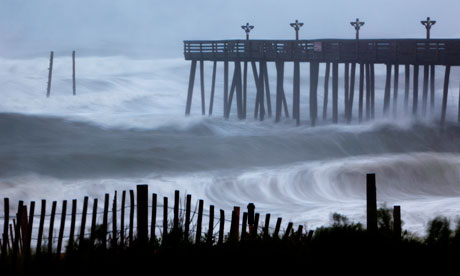Hurricane Irene strikes North Carolina