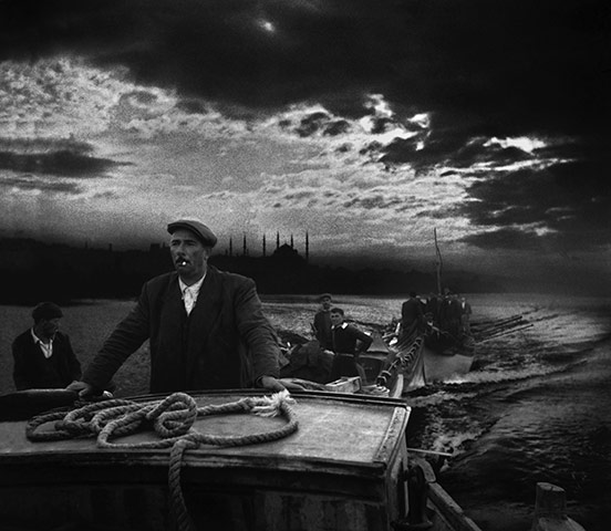 Vintage Istanbul: 1950, Kumkapi fishermen returning to port in the first light of dawn