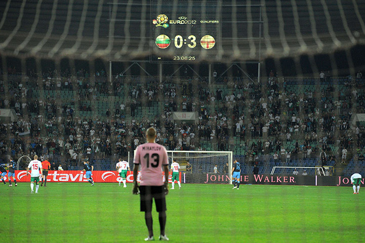 Bulgaria v England: Bulgaria's goalkeeper Nikolay Mihailov stands in his net